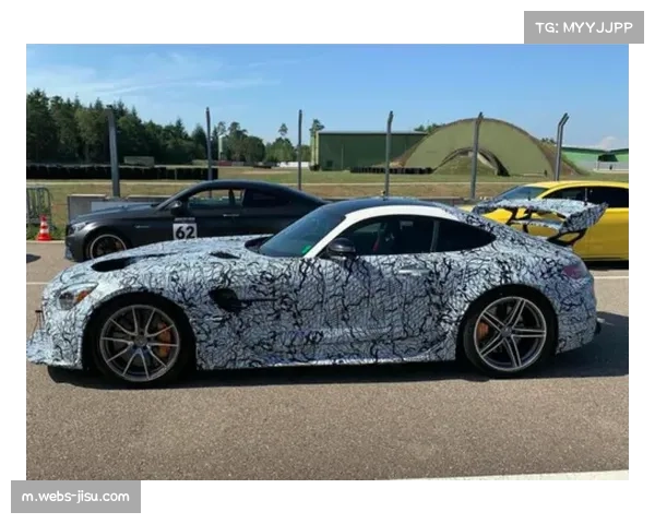 东莞理工学院学生自主研发方程式赛车，获空气动力学设计全国第七